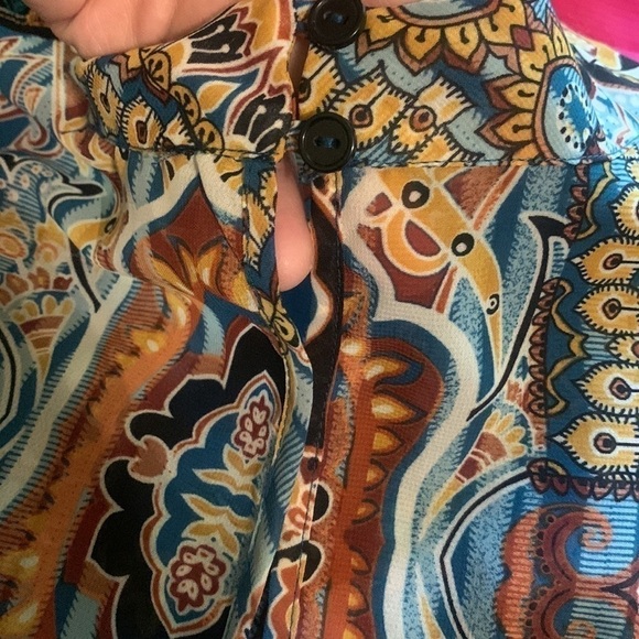 Melissa Paige Women’s Large Embellished Sheer Blouse - Picture 7 of 7